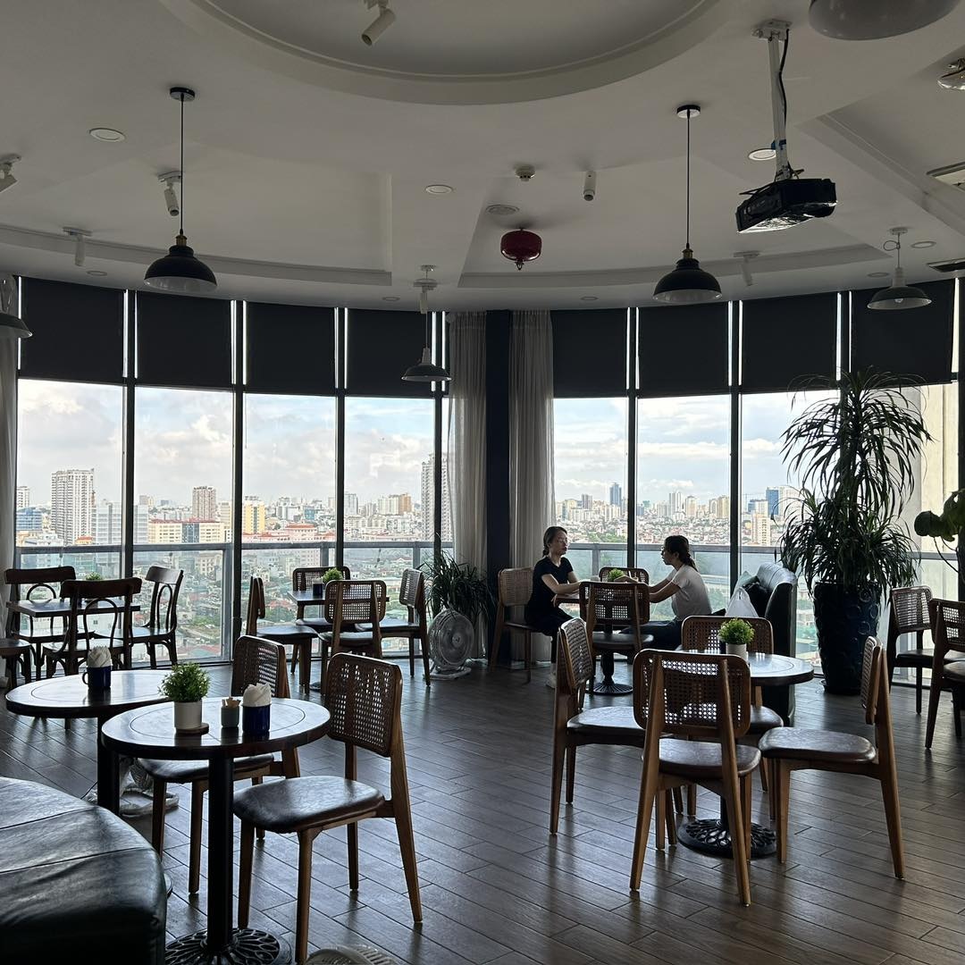YOYe Rooftop mang đến một không gian mở, thoáng đãng